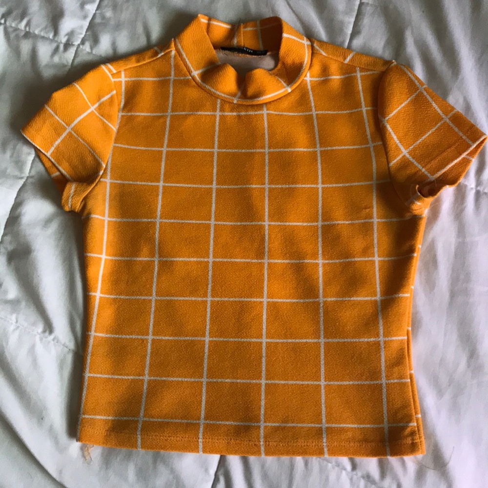 SHEIN Yellow White Mock Neck Crop Top